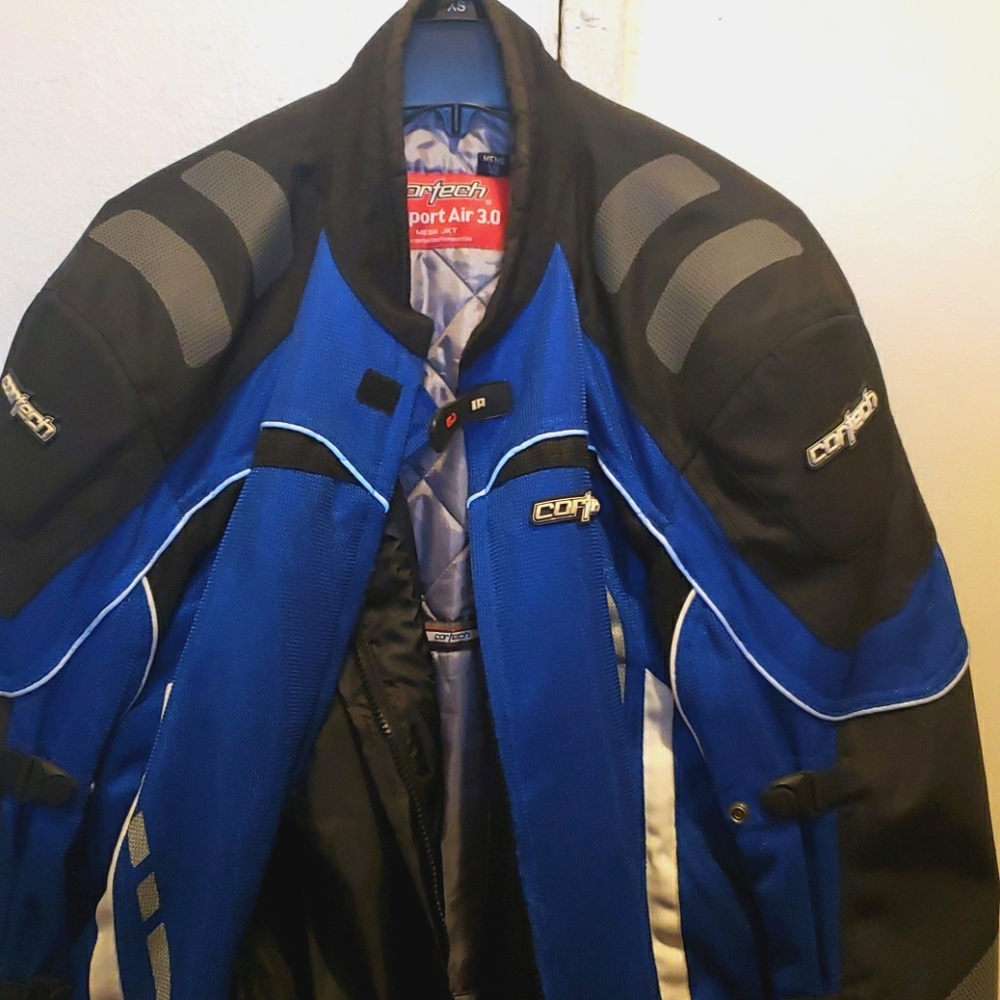 Motorcycle jacket
